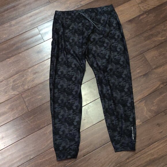 Peter Millar Atlas Joggers In Black/Grey Camo SIZE LARGE - Picture 2 of 8